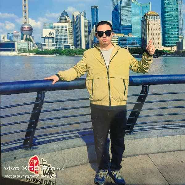 江苏32岁单身帅哥真诚找对象-丹东征婚相亲网