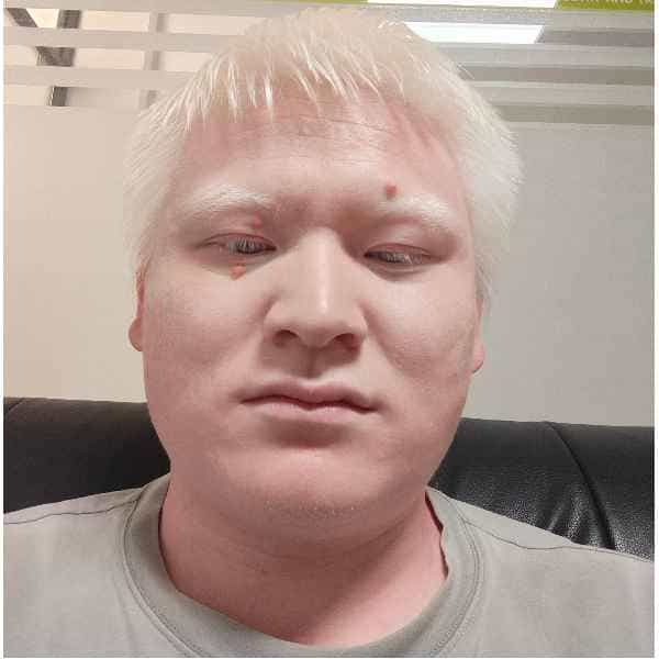 安徽28岁单身帅哥真诚找对象-丹东征婚相亲网