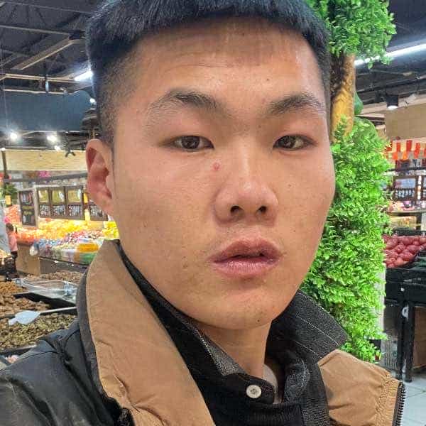 河南27岁单身帅哥真诚找对象-丹东征婚相亲网
