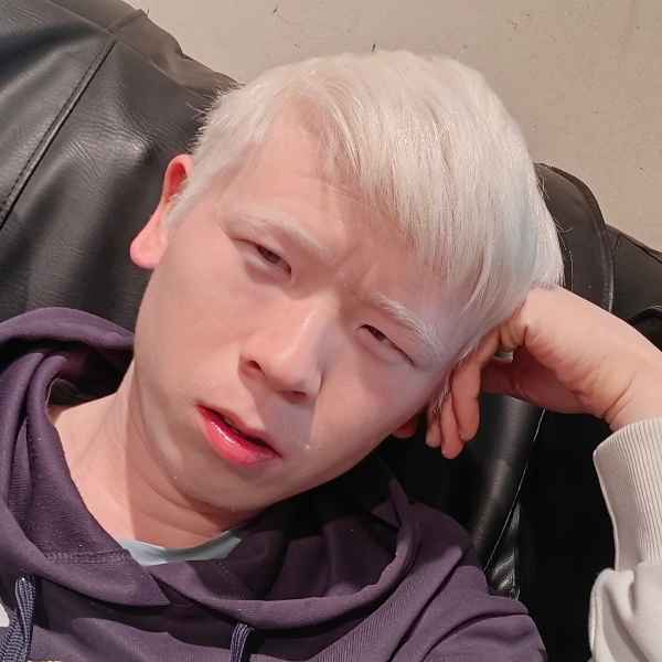 贵州31岁单身帅哥真诚找对象-丹东征婚相亲网
