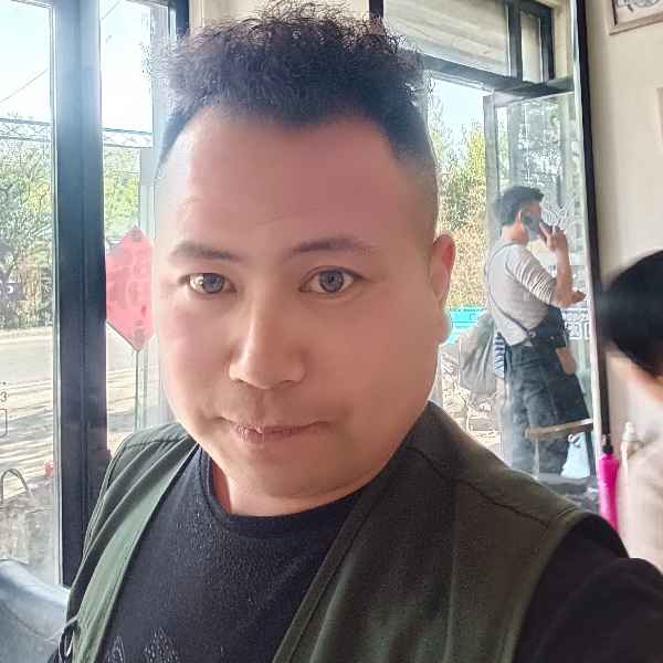 山东34岁单身帅哥真诚找对象-丹东征婚相亲网