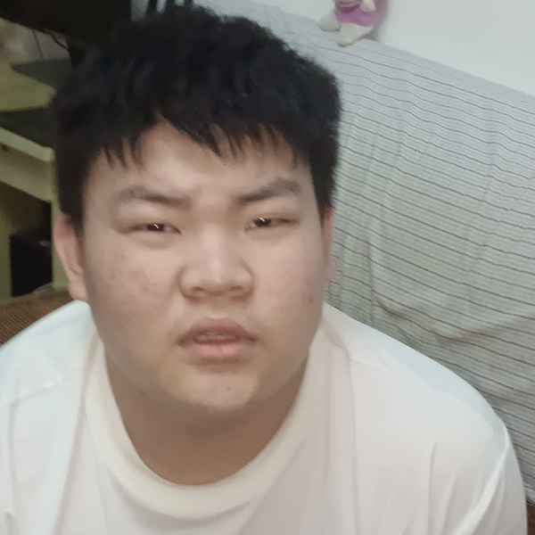 江苏20岁单身帅哥真诚找对象-丹东征婚相亲网