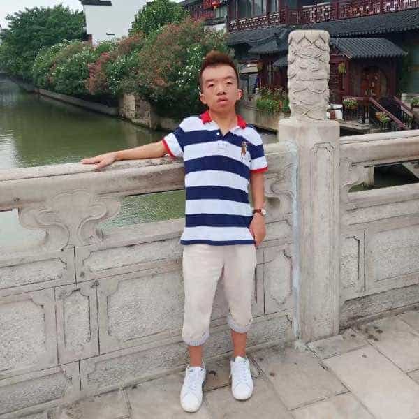 吉林27岁单身帅哥真诚找对象-丹东征婚相亲网