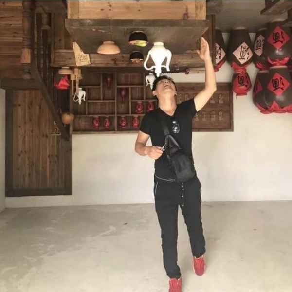 山东34岁单身帅哥真诚找对象-丹东征婚相亲网