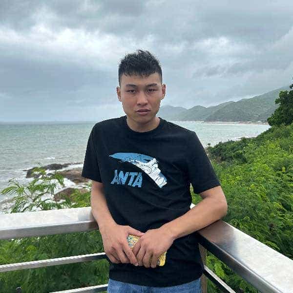 山东27岁单身帅哥真诚找对象-丹东征婚相亲网