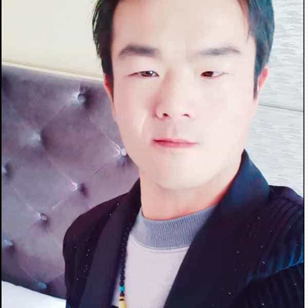 青海30岁单身帅哥真诚找对象-丹东征婚相亲网