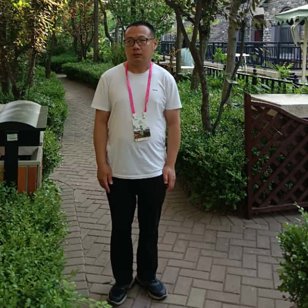 山东40岁单身帅哥真诚找对象-丹东征婚相亲网