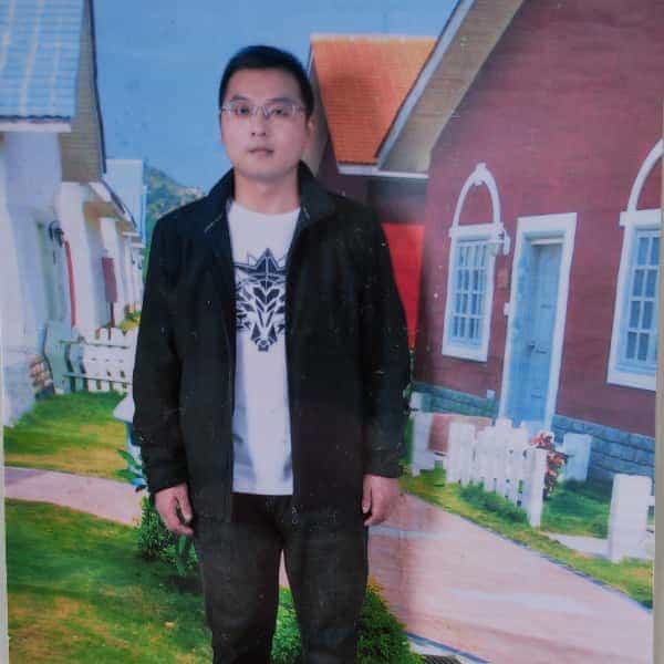 四川35岁单身帅哥真诚找对象-丹东征婚相亲网