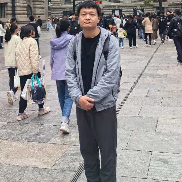 新疆36岁单身帅哥真诚找对象-丹东征婚相亲网