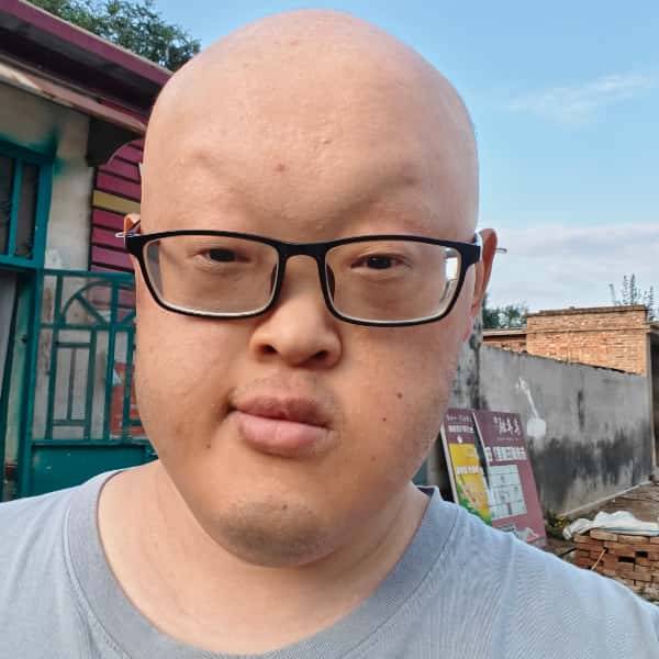 山东27岁单身帅哥真诚找对象-丹东征婚相亲网
