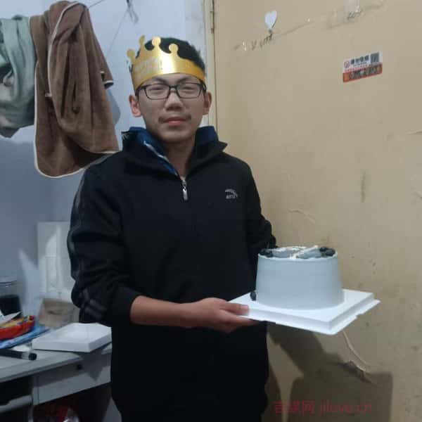 山东18岁单身帅哥真诚找对象-丹东征婚相亲网