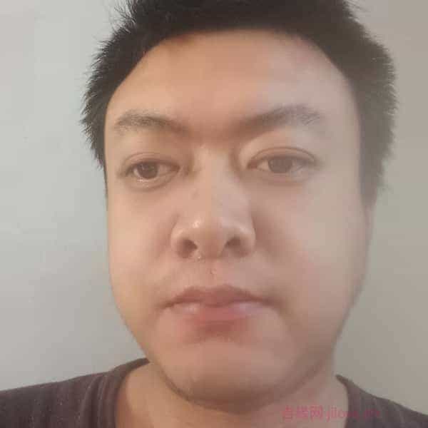 新疆30岁单身帅哥真诚找对象-丹东征婚相亲网