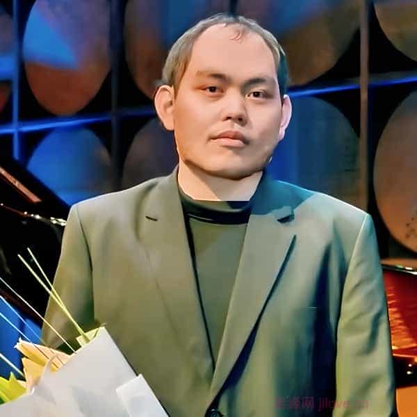 香港27岁单身帅哥真诚找对象-丹东征婚相亲网
